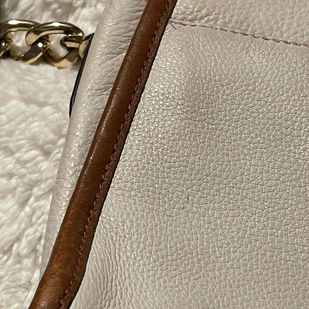 Michael Kors white and brown crossbody‎ - Picture 9 of 9